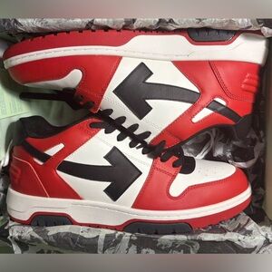 Off White Out Of Office-Bulls Colorway Size44 (size 11)